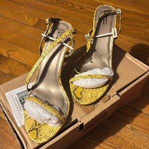 Valley Lane Animal Print heel